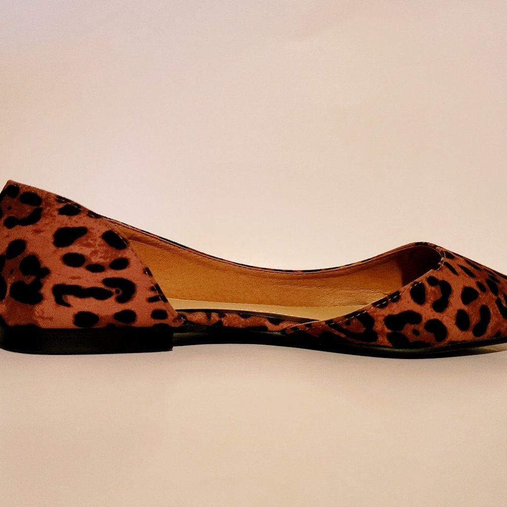 Cut-out Flats